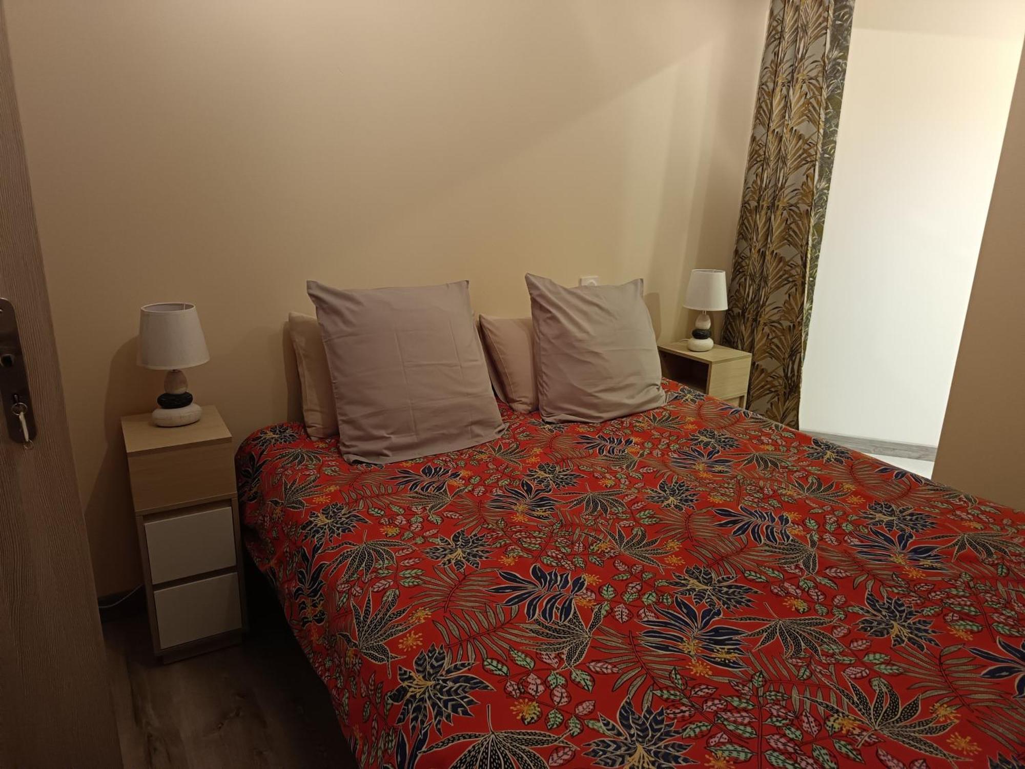 פוליני Chambre Et Table D'Hotes La Meule מראה חיצוני תמונה